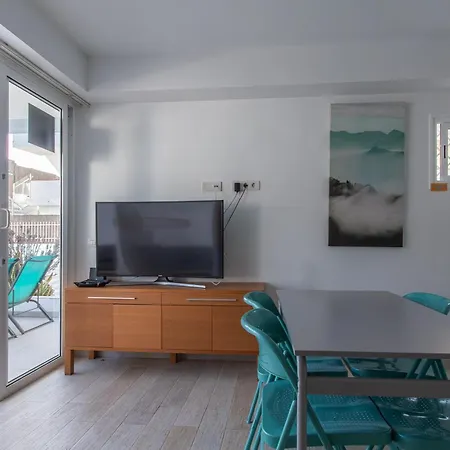 Apartment Con Terraza Y Piscina En Playa Del Ing Playa del Ingles (Gran Canaria)